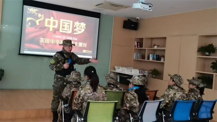 橫墅江社區(qū)青少年國防素質提升計劃暨冬訓活動順利收官