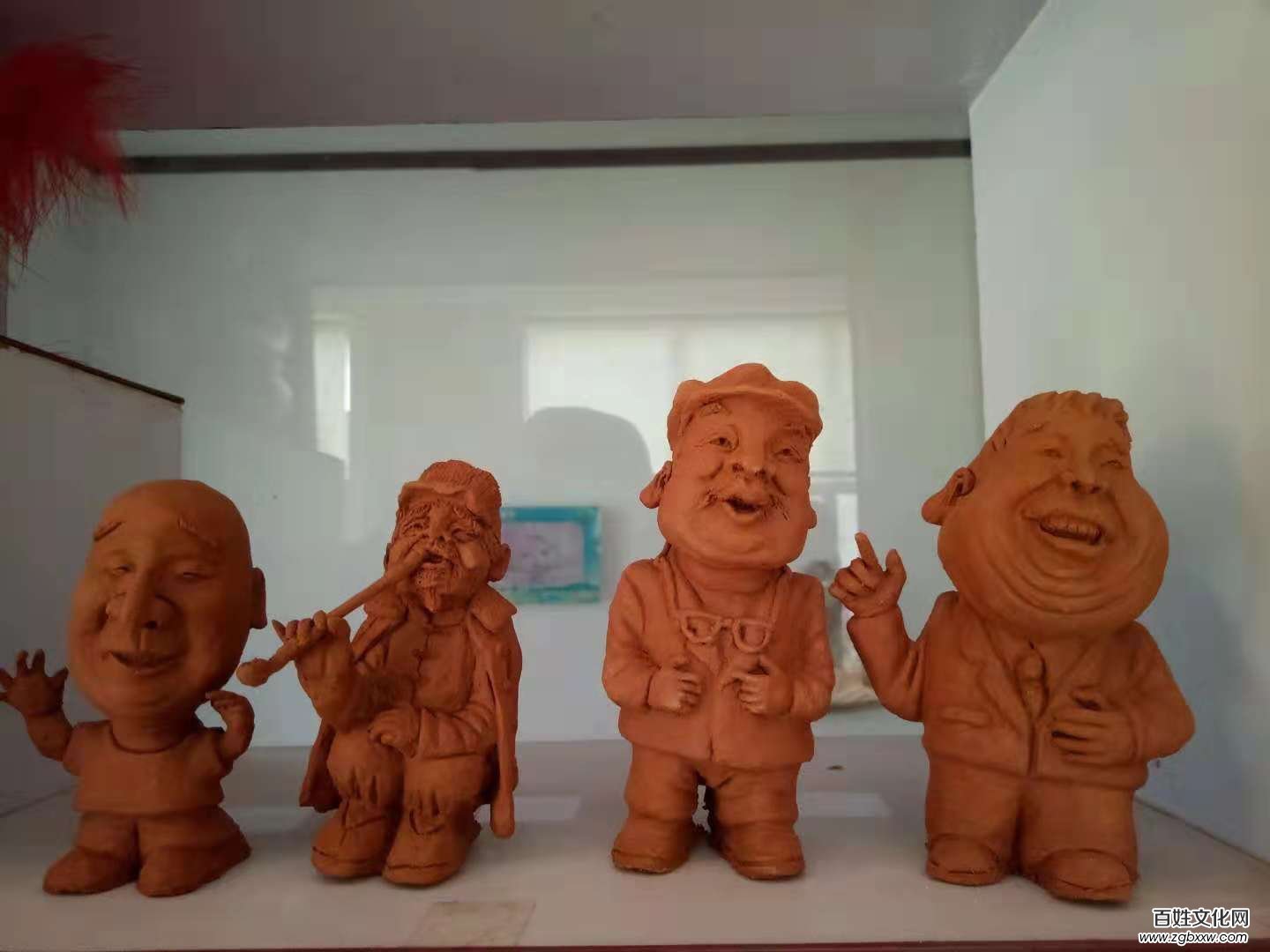 妙筆繪丹青 巧手塑經(jīng)典——訪河北省美術(shù)家協(xié)會(huì)會(huì)員周榮全