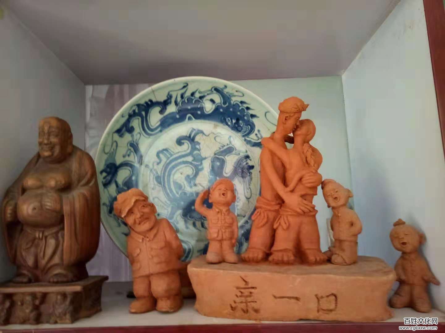 妙筆繪丹青 巧手塑經(jīng)典——訪河北省美術(shù)家協(xié)會(huì)會(huì)員周榮全