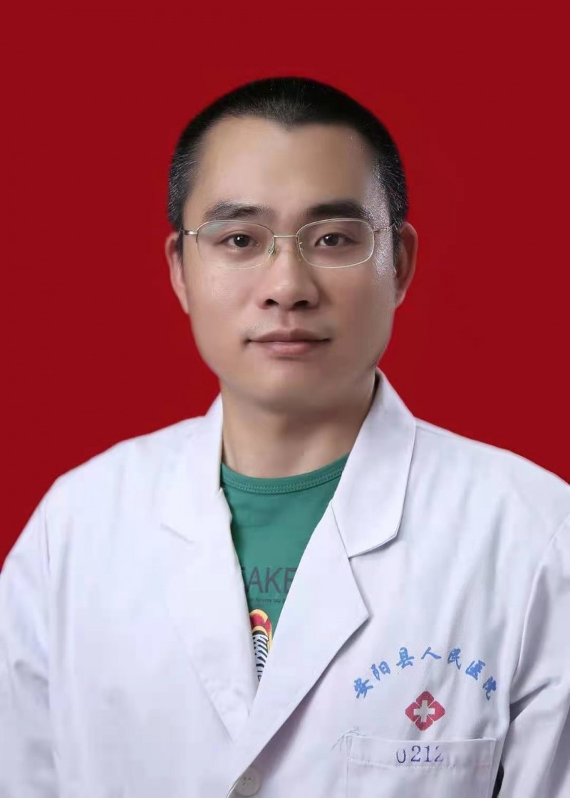  全國第六屆道德教育新聞人物 張智強(qiáng)