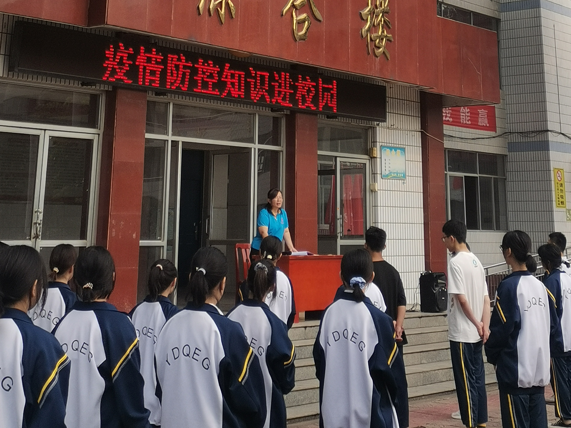 勝桂紅：當沖鋒號響起的時候，她再度請纓