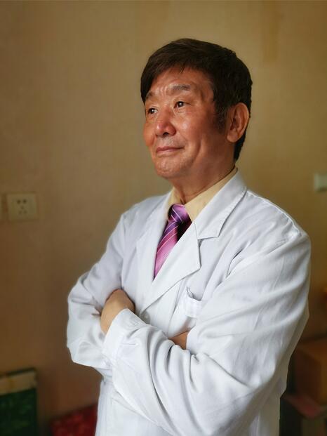 中醫藥創新治愈股骨頭壞死 造福全球 中醫藥創新治愈股骨頭壞死 造福全球
