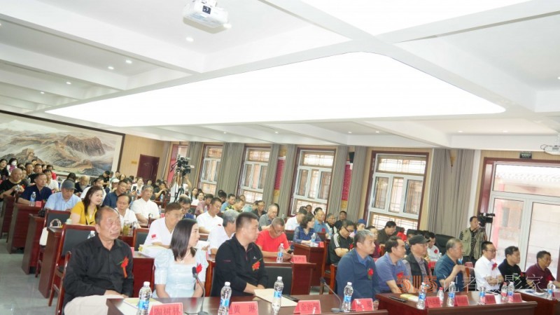 “致敬奮斗歲月”癸卯豐收節(jié)書畫名家邀請展開幕暨現(xiàn)代書畫網展覽活動中心揭牌儀式在京舉行